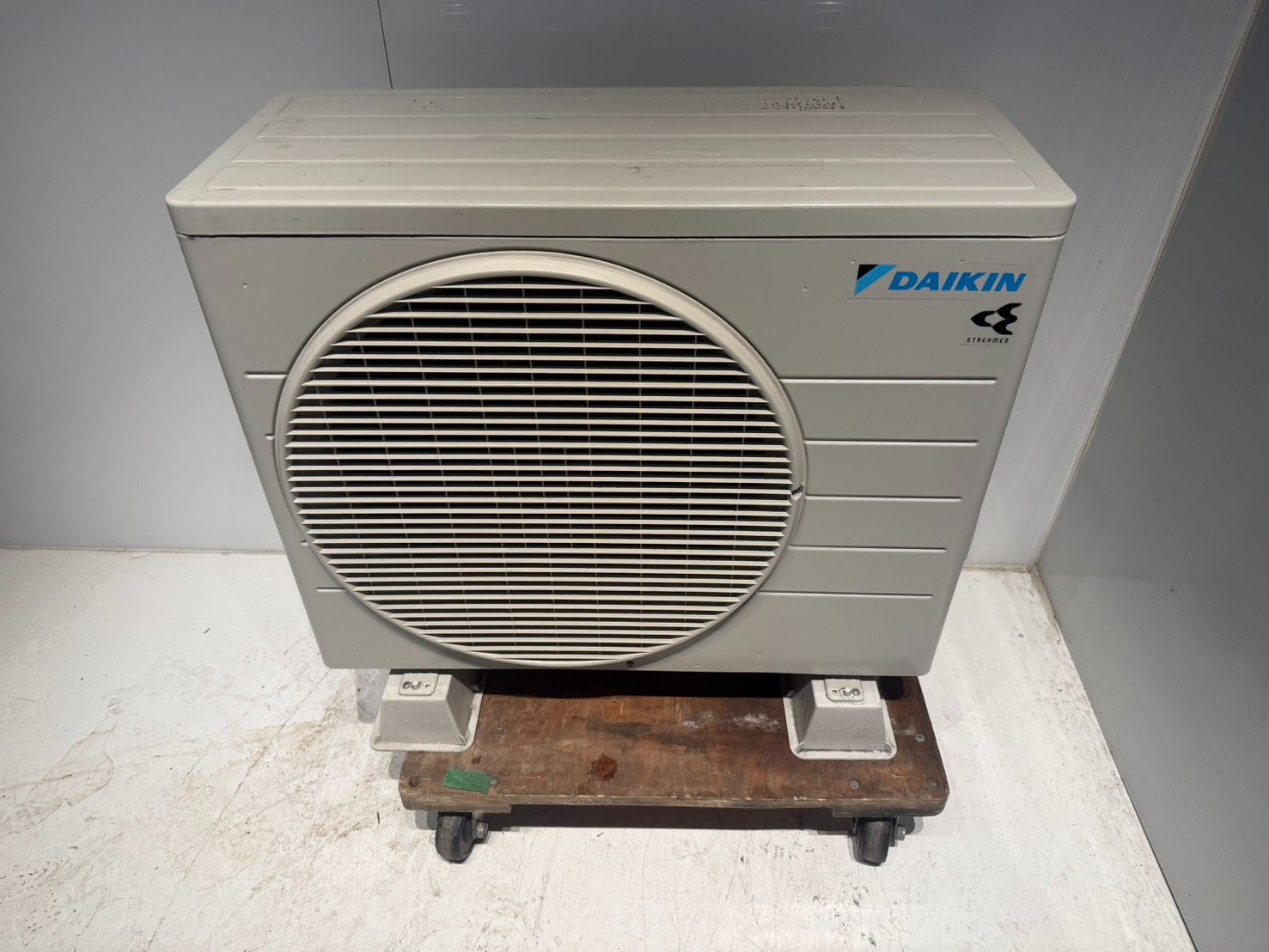 475 DAIKIN 2021年製 6～8畳用 分解洗浄済み F22YTES - メルカリ