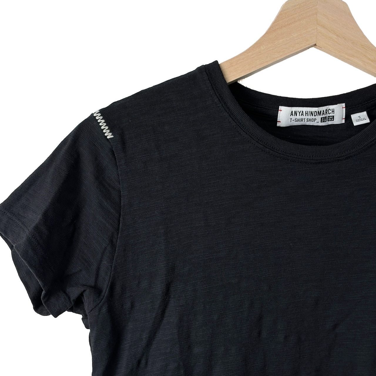セット販売】UNIQLO × ANYA HINDMARCH コラボTシャツ ブラック＆グレー