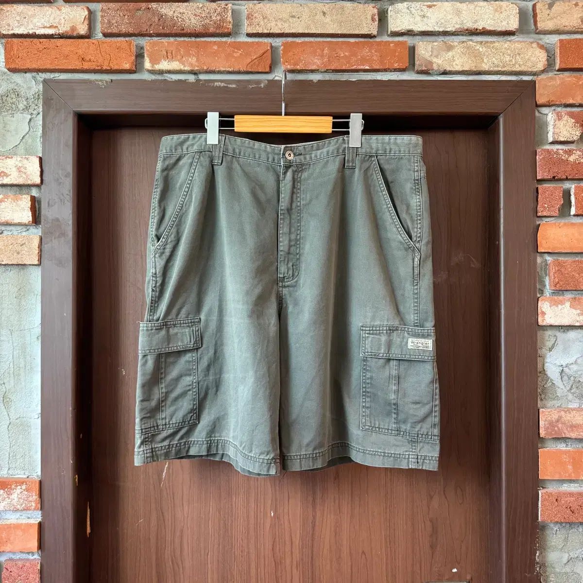 Wrangler(ラングラー) カーゴ ハーフパンツ