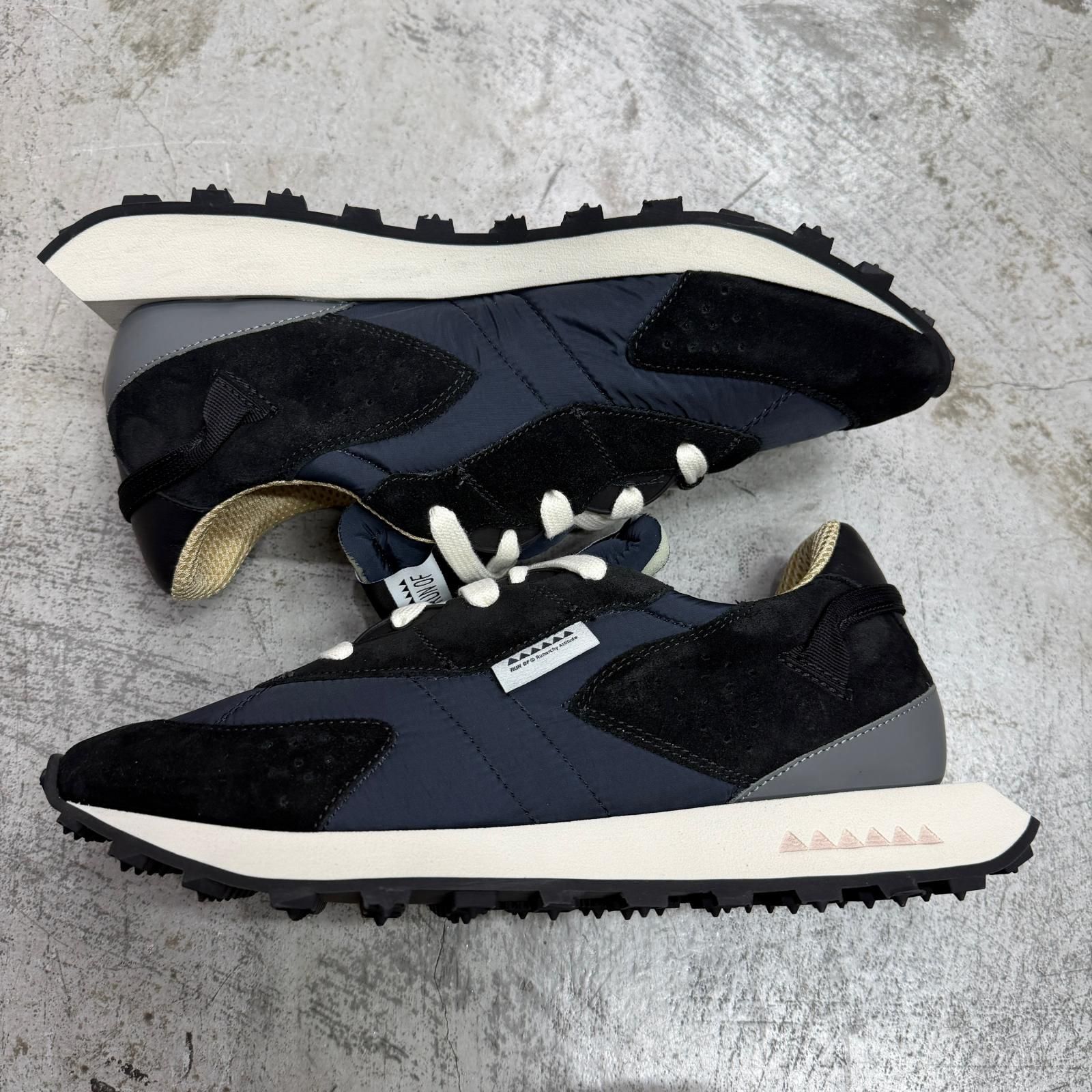 参考上代73700円 未使用 RUN OF KRIPTO スニーカー ランオブ ブラック