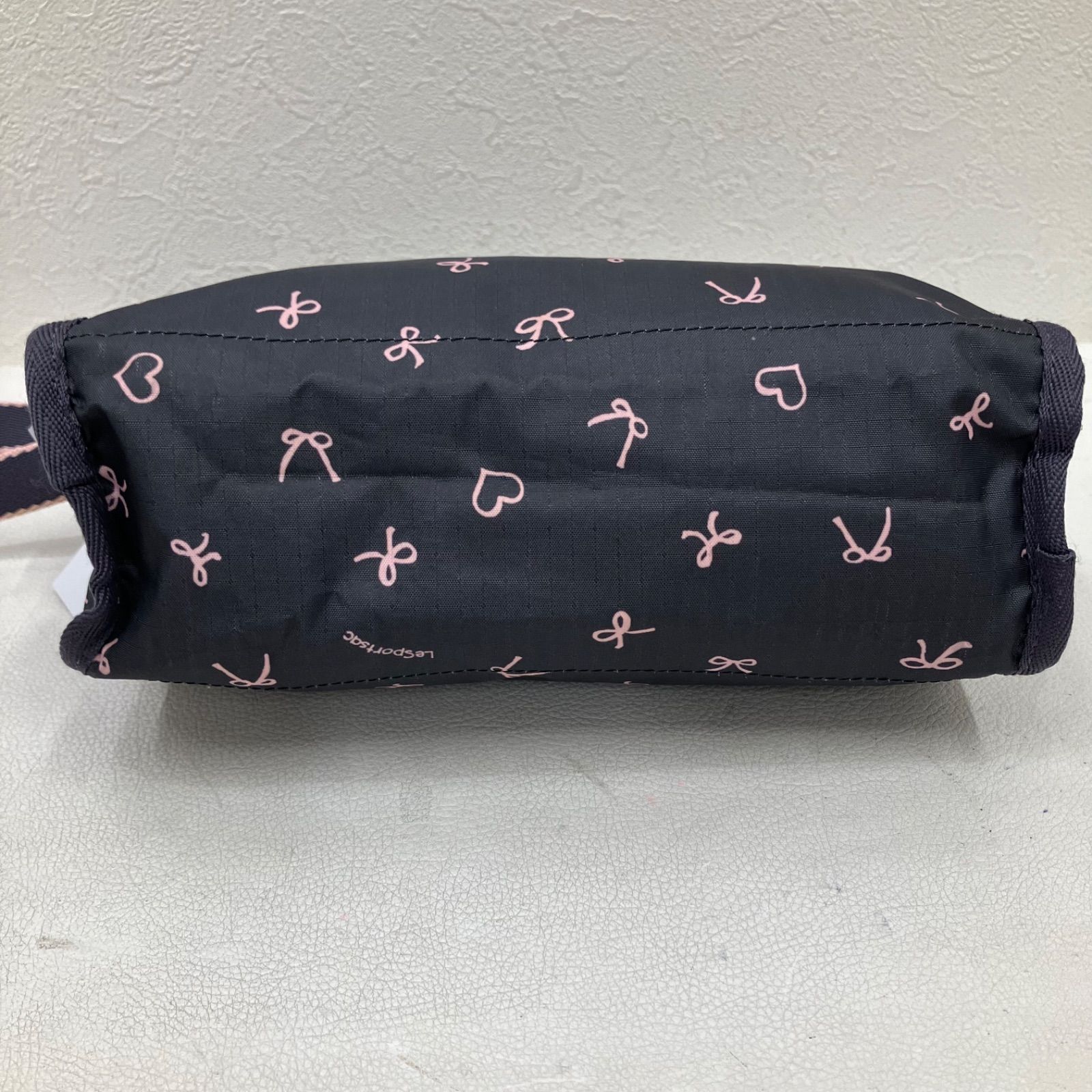 6157 LeSportsac レスポートサック ショルダーバッグ グレー ピンク 