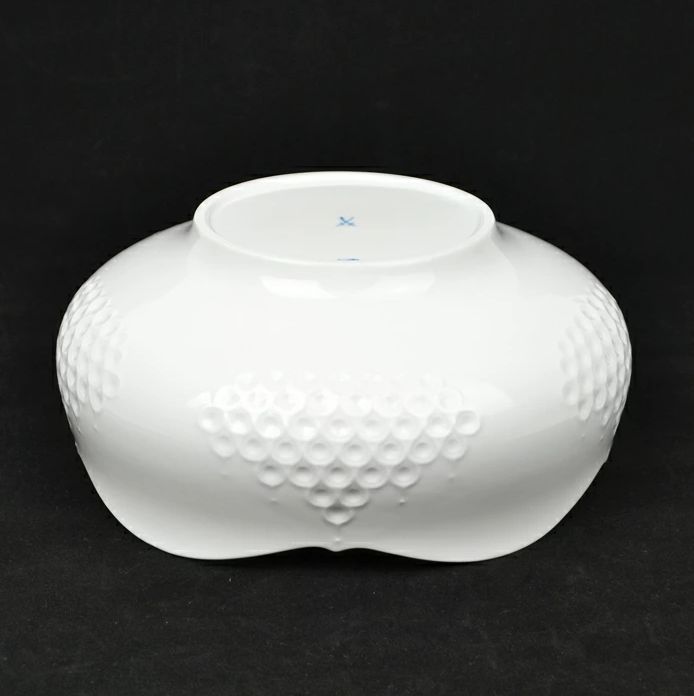 美品】Meissen マイセン ホワイトレリーフ ボウル 丸鉢 21cm - メルカリ
