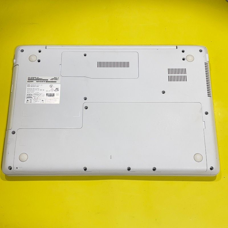 7世代Core i7☆動作確認済 LIFEBOOK ノートパソコン SSD240GB Win11 