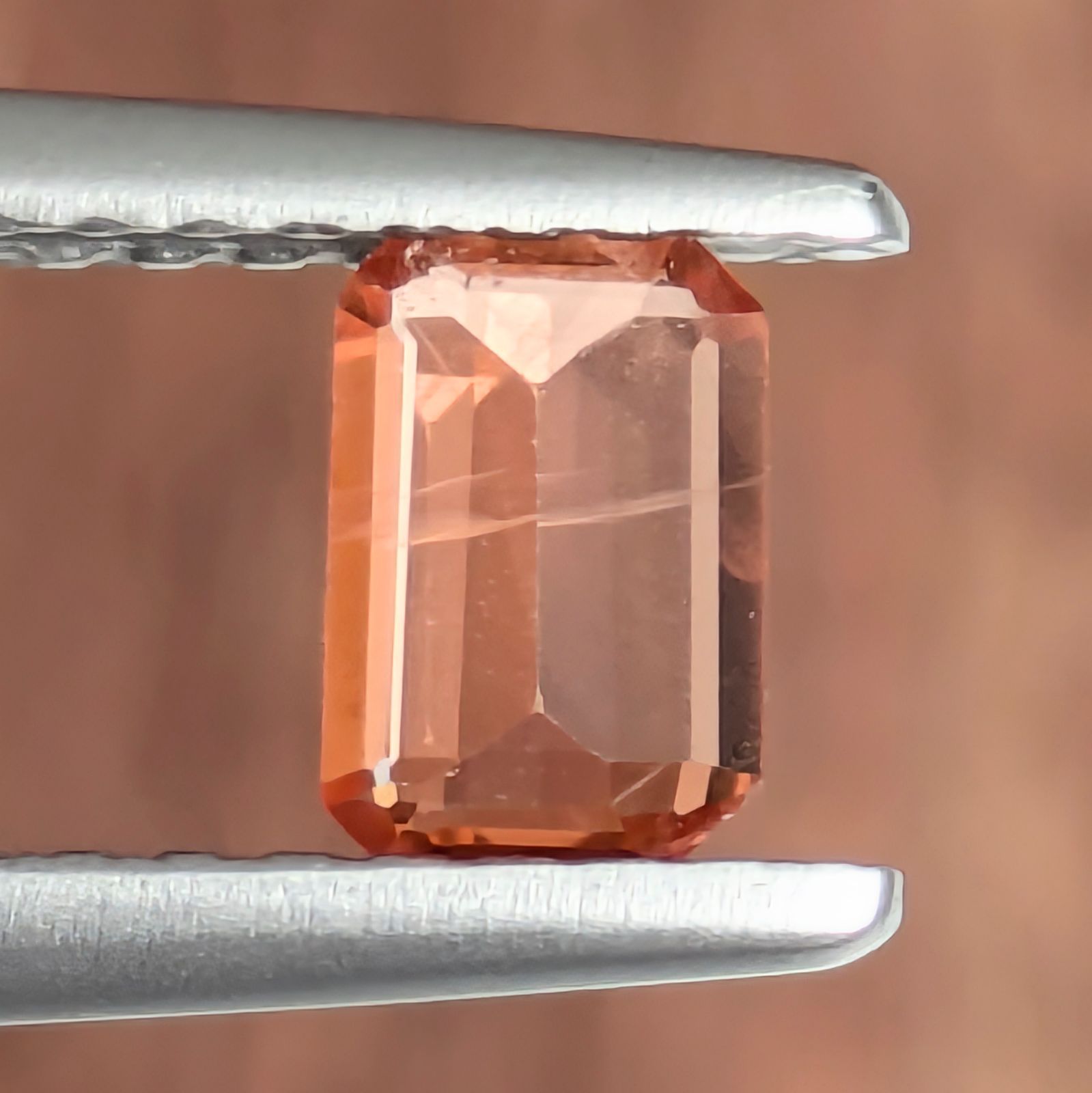 トリプライト ルース アフガニスタン産 【0.389ct】 PRO209077