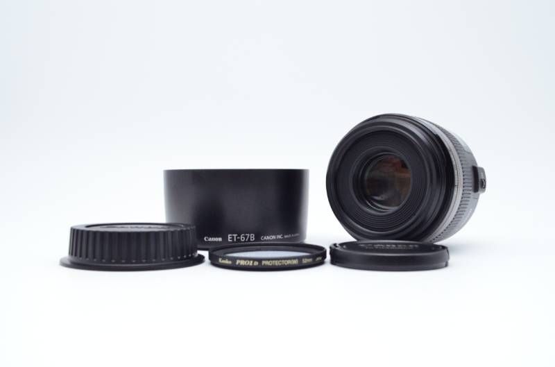 【美品】Canon EF-S 60mm F2.8 Macro USM 等倍マクロ 単焦点レンズ フィルター（Kenko）・純正フード ET-67B付