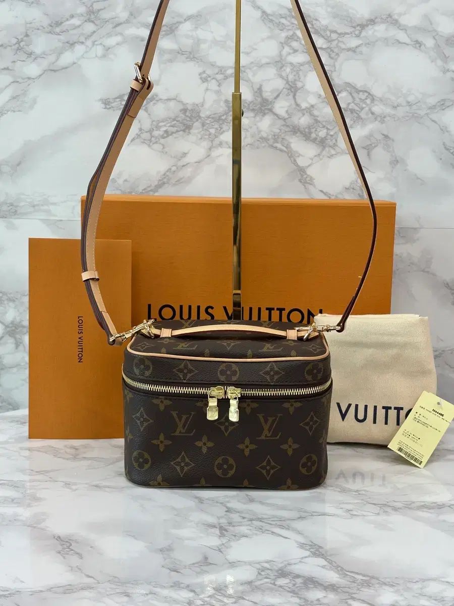 OS フルセット NFCモデル Louis Vuitton ルイヴィトン ニスミ二 モノグラム