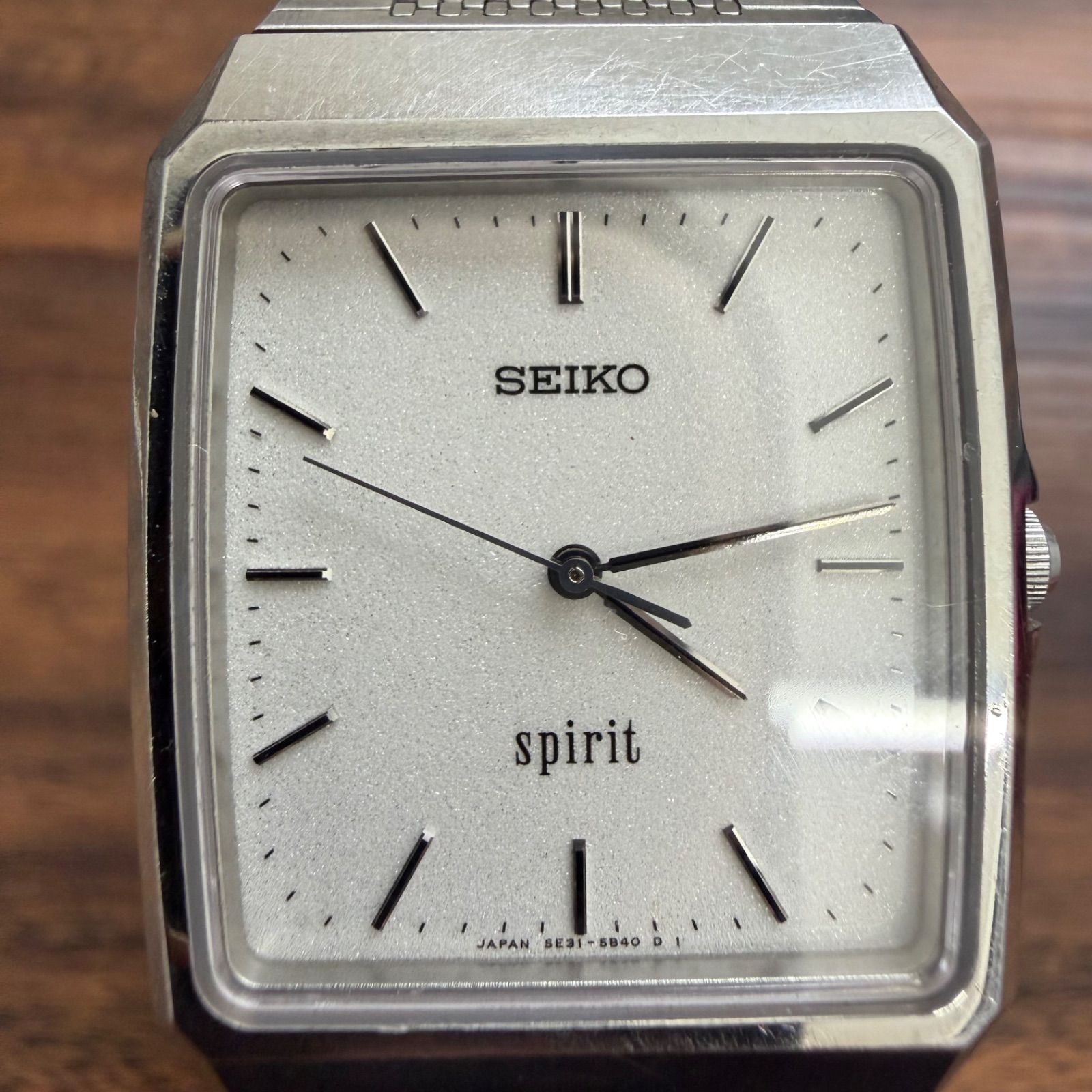 SEIKO SPIRIT 5E31-5A70 スクエア クォーツ メンズ腕時計 純正メッシュ 
