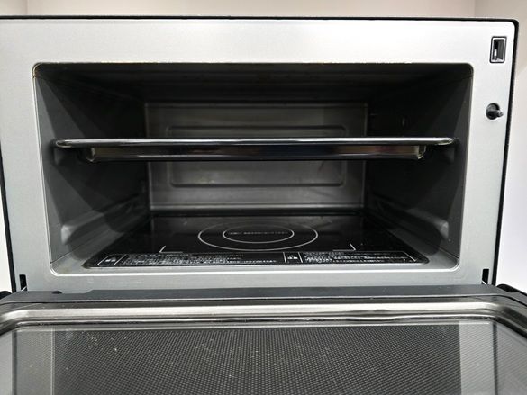 中古品】 シロカ siroca オーブンレンジ 20L 50/60Hz共用 縦開き 庫内 