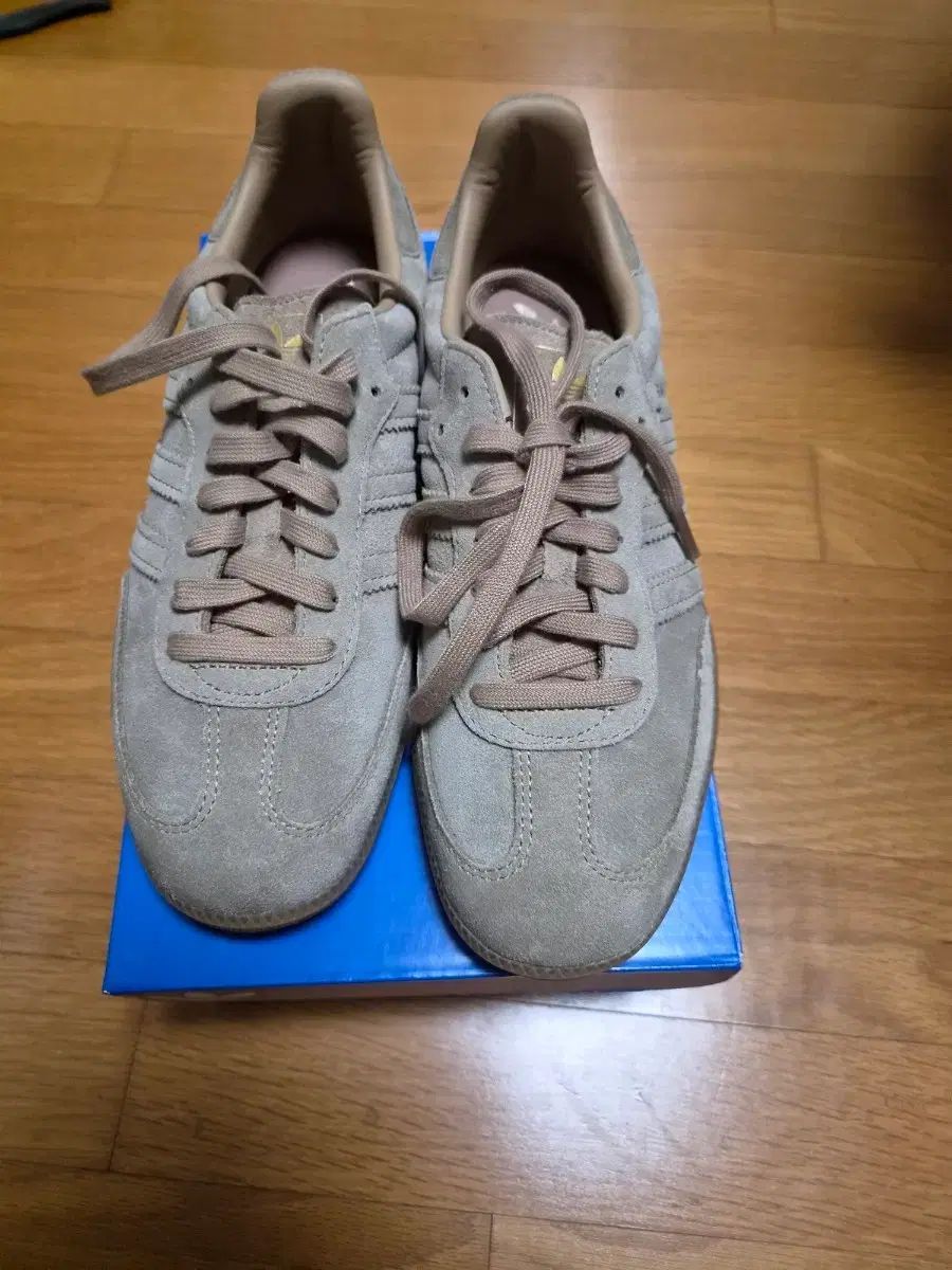 アディダス サンバ og ベージュ 270