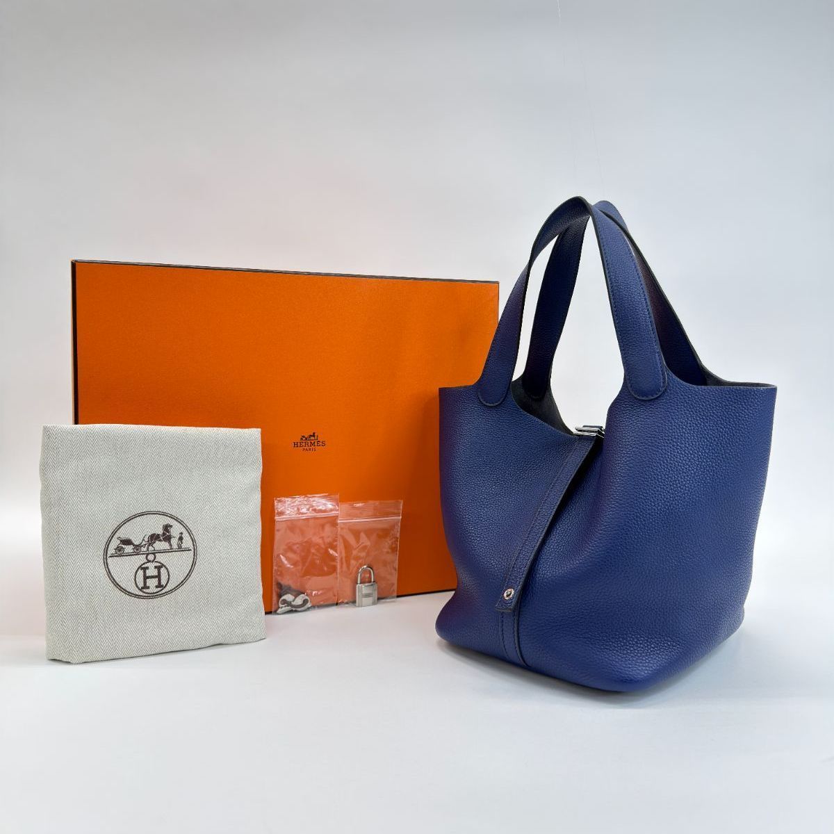 【ABランク】エルメス ピコタンロックMM ブルーネイビー モーリス Y刻印 HERMES Picotin Lock 22 ハンドバッグ トートバッグ レザー 本革 レディース 青 紺 ネイビー系 美品