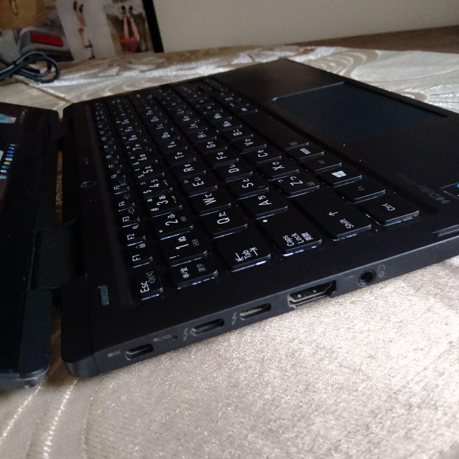 東芝 V83/HS 11世代i5 16G 256G SSD タッチ - メルカリ