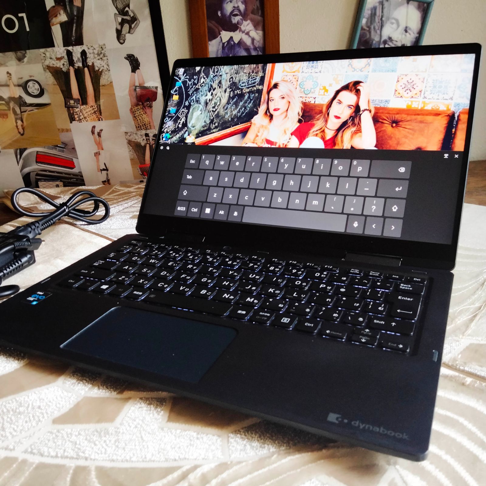 東芝 V83/HS 11世代i5 16G 256G SSD タッチ - メルカリ