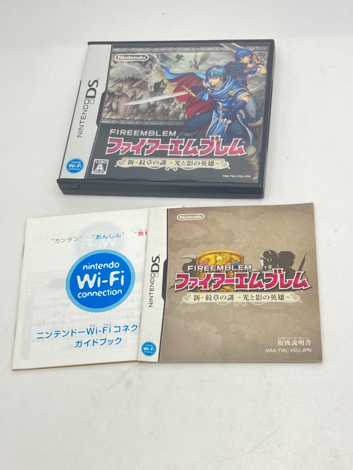 ☆ Nintendo 任天堂 DS ファイアーエムブレム 新・紋章の謎 光と影の