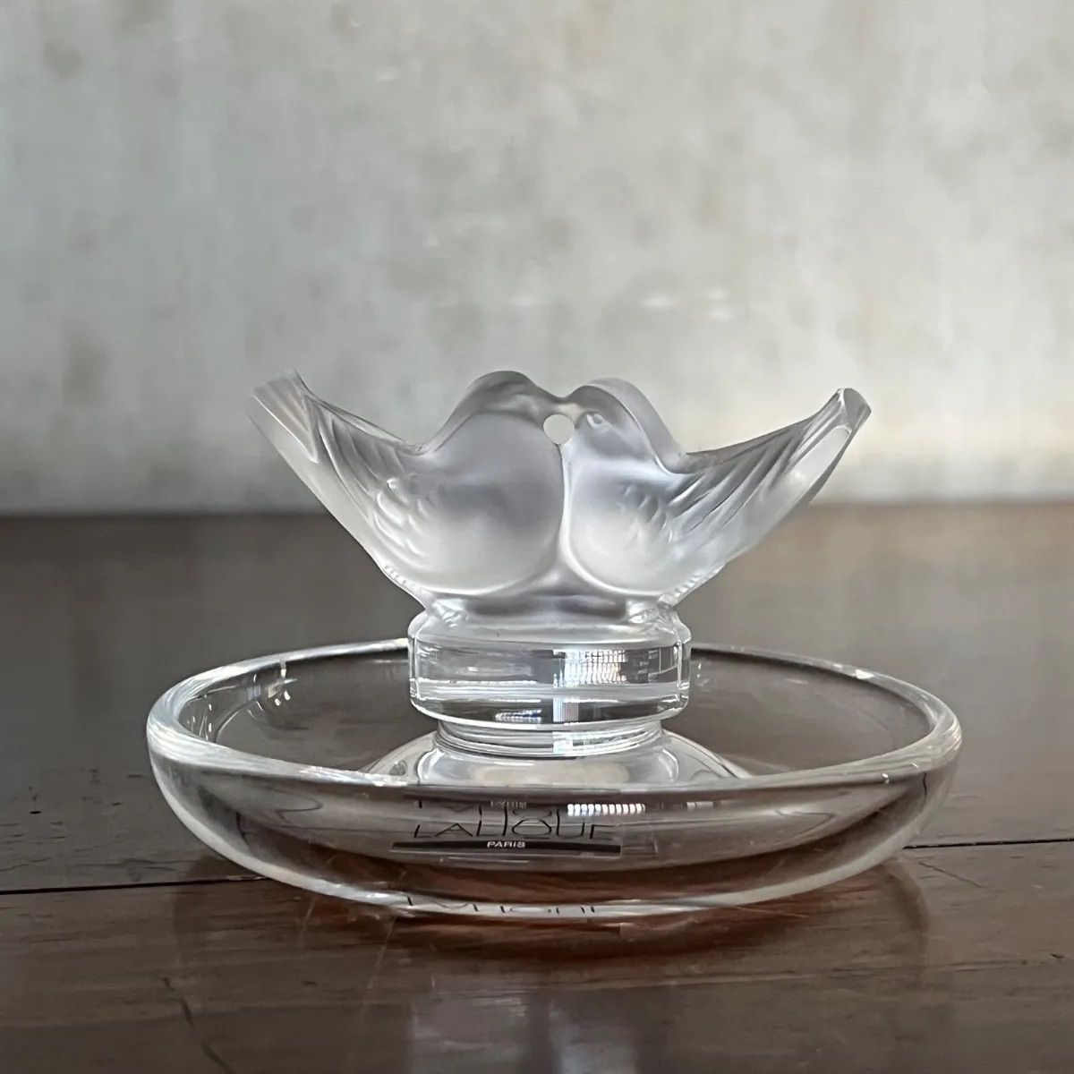 ラリック　クリスタルガラス　陽刻小鳥図ボウル ラリック （LALIQUE）「ドゥ・コロンブ」小鳥 ジュエリートレイ