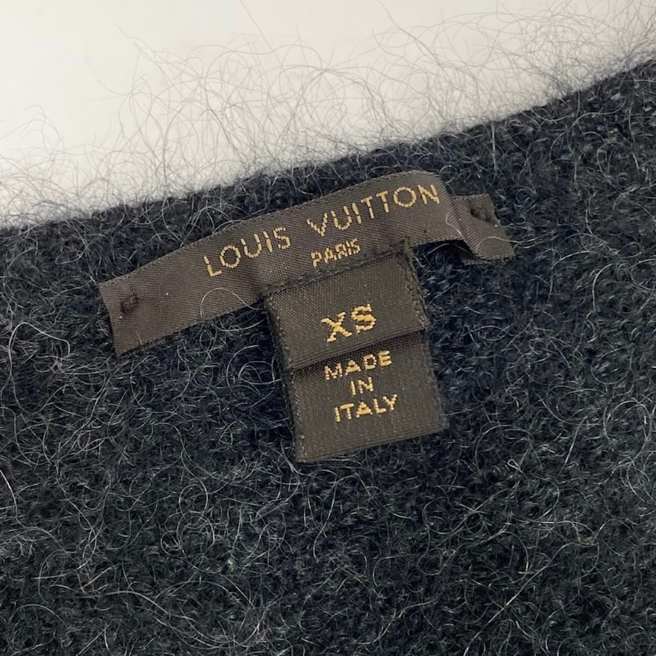美品 LOUIS VUITTON ルイヴィトン グラデーションスパンコール ニット