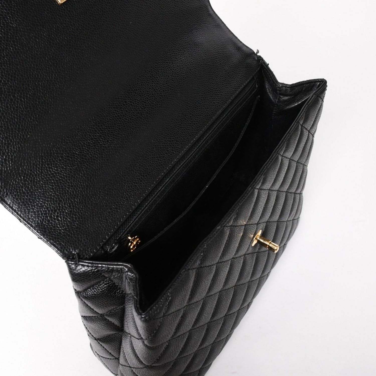 極美品 CHANEL シャネル マトラッセ キルティング ココマーク CC