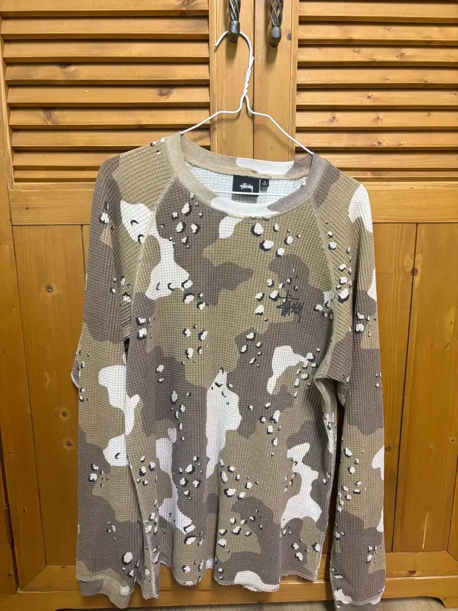 STUSSY ロングスリーブ
