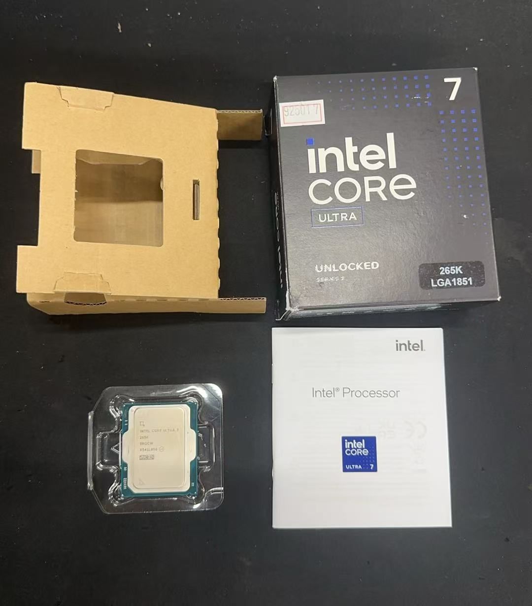 Intel Core Ultra 7 265K BOX版 中古美品 - メルカリ