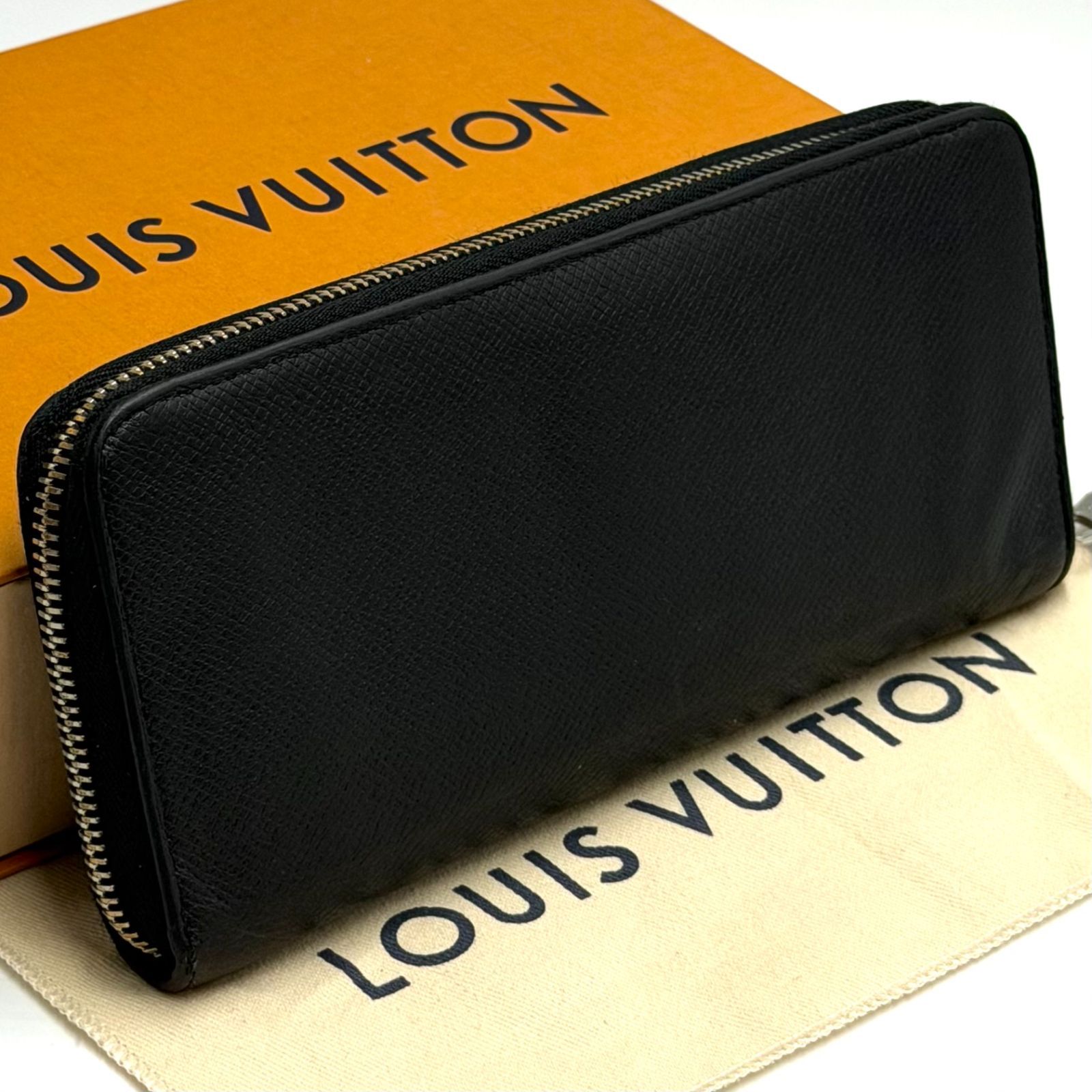 ルイヴィトン LOUIS VUITTON タイガ ジッピーウォレット ヴェル