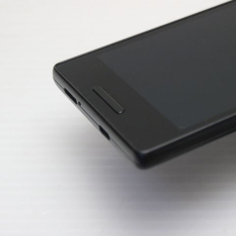 美品 au Qua phone QX ブラック 即日発送 スマホ KYOCERA au 本体 白
