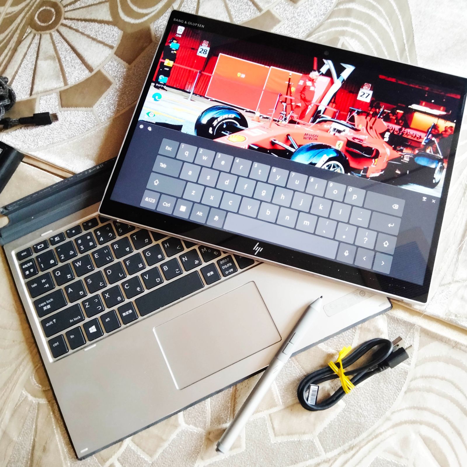 HP Elite x2 G8 11世代 i5 1135G7 256G/SSD NVMe 3000x200 KMN06