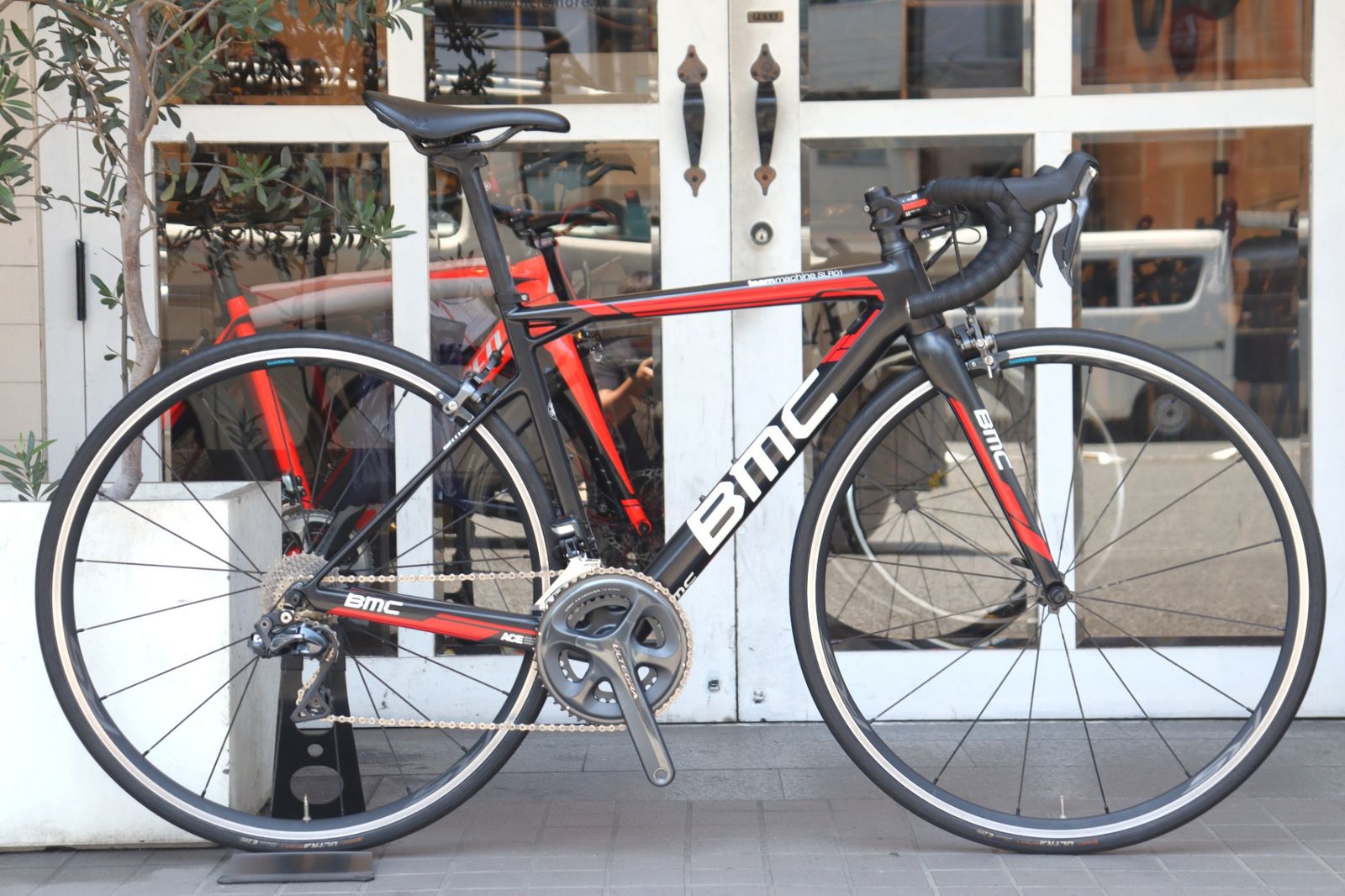 ビーエムシー BMC チームマシン TEAMMACHINE SLR01 2015モデル 48サイズ シマノ アルテグラ 6870 MIX Di2 11S カーボン ロードバイク 【横浜店】