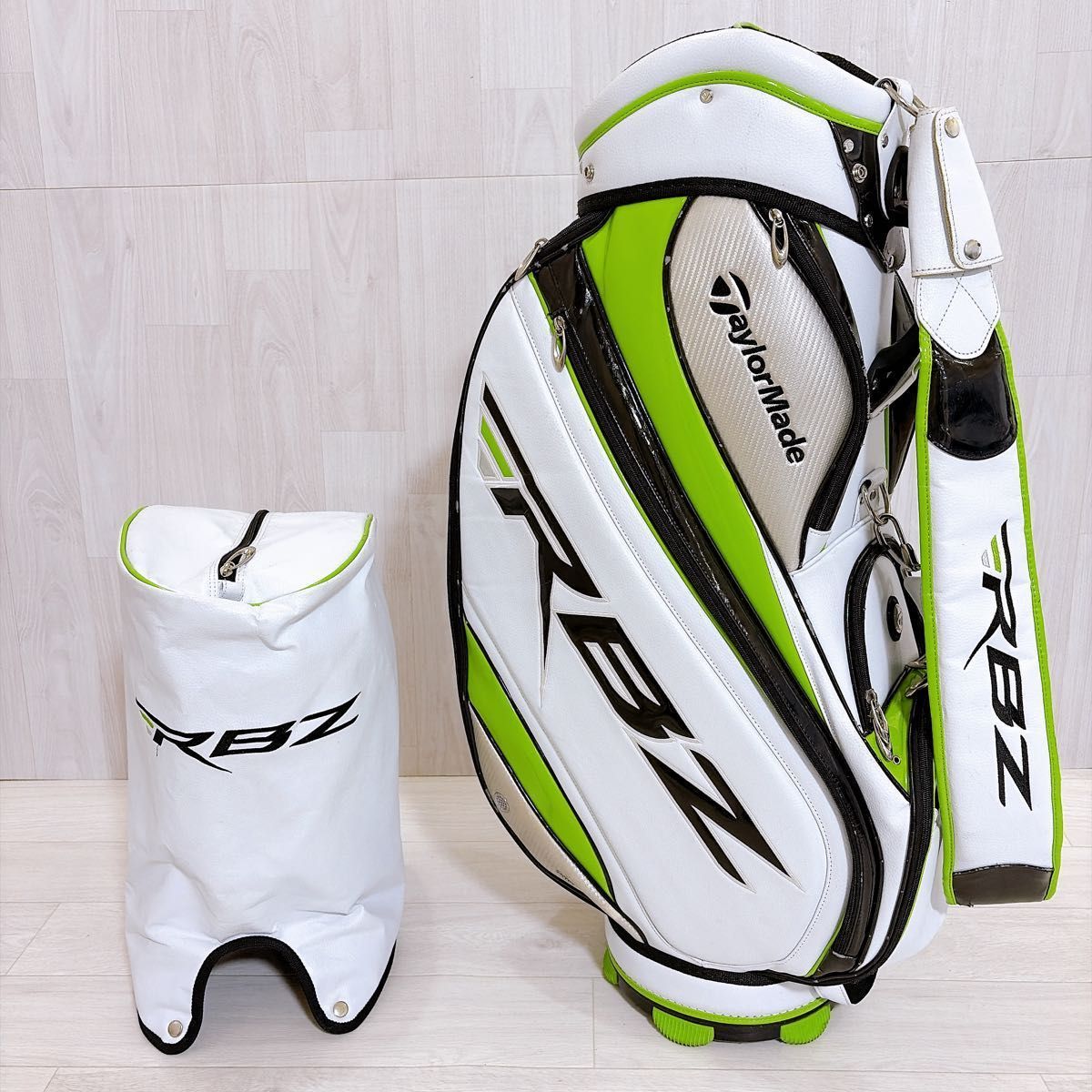 TaylorMade RBZ テーラーメイド キャディバッグ ゴルフバッグ 4分割 カート ネーム入り G-0555