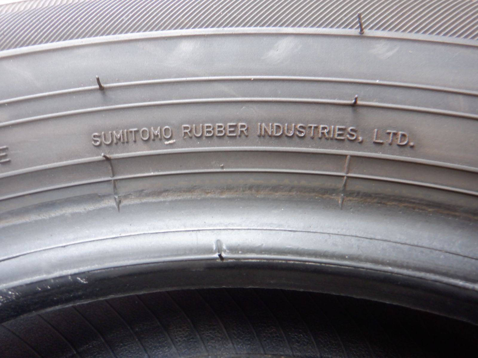 中古バリ山 185/60R15 エコファイン（住友ゴム製） 2023年製 2本