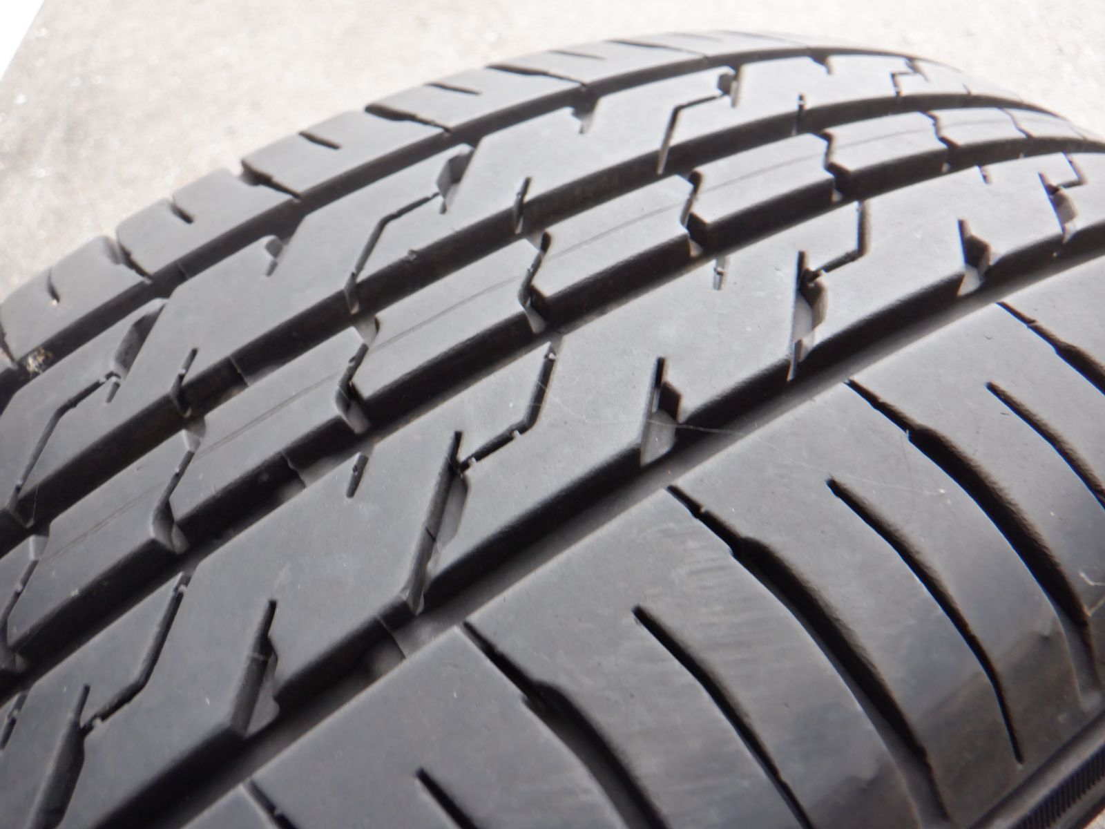 中古バリ山 185/60R15 エコファイン（住友ゴム製） 2023年製 1本