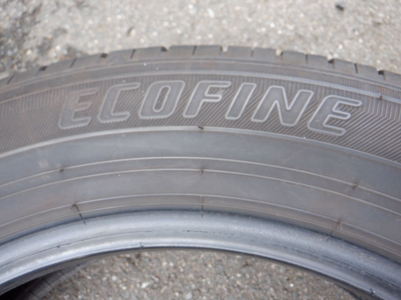 中古バリ山 185/60R15 エコファイン（住友ゴム製） 2023年製 1本