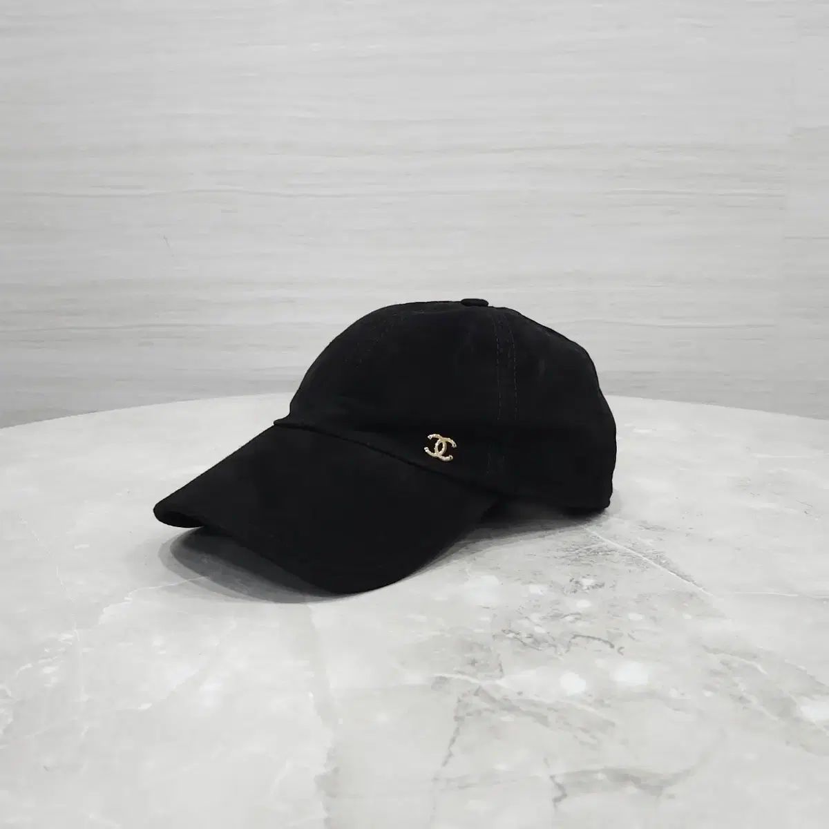 CHANEL シャネル CCロゴ スウェード ベースボールキャップ AA9468