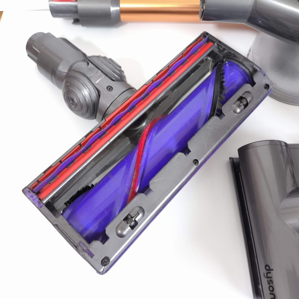 すぐ使える ダイソン 掃除機 V7 SV37 本体 サイクロン コードレス