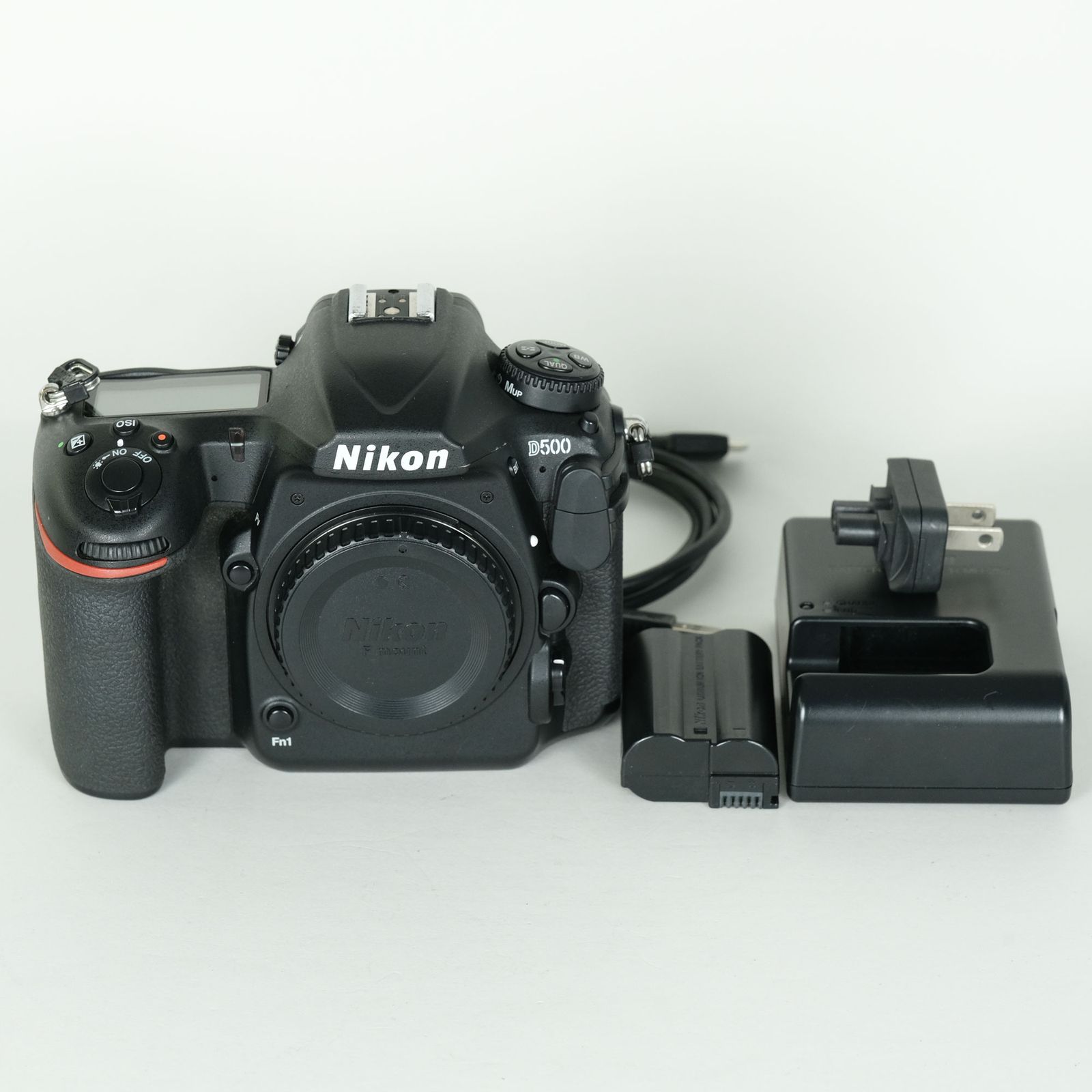 良品 | シャッター数205,897回] Nikon D500 [ボディ] | Nikon F