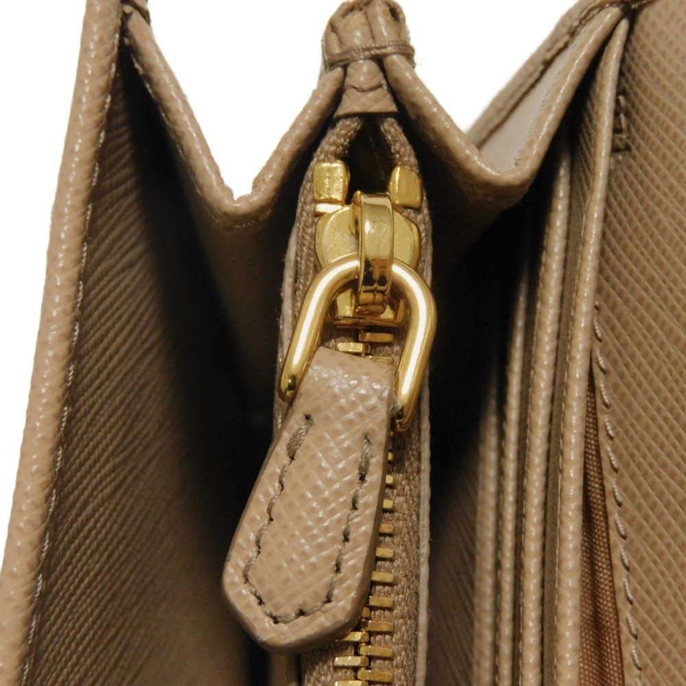 PRADA プラダ サフィアーノ ロング フラップ ウォレット ベージュ W