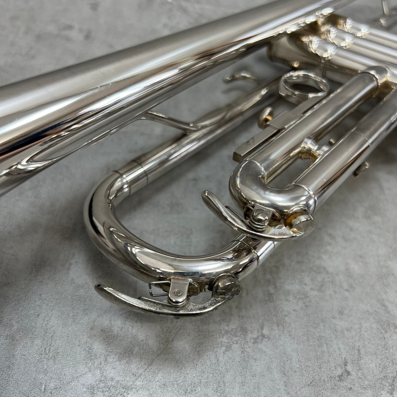 ヤマハ B♭トランペット YTR-2320S 銀メッキ シルバー イエローブラス