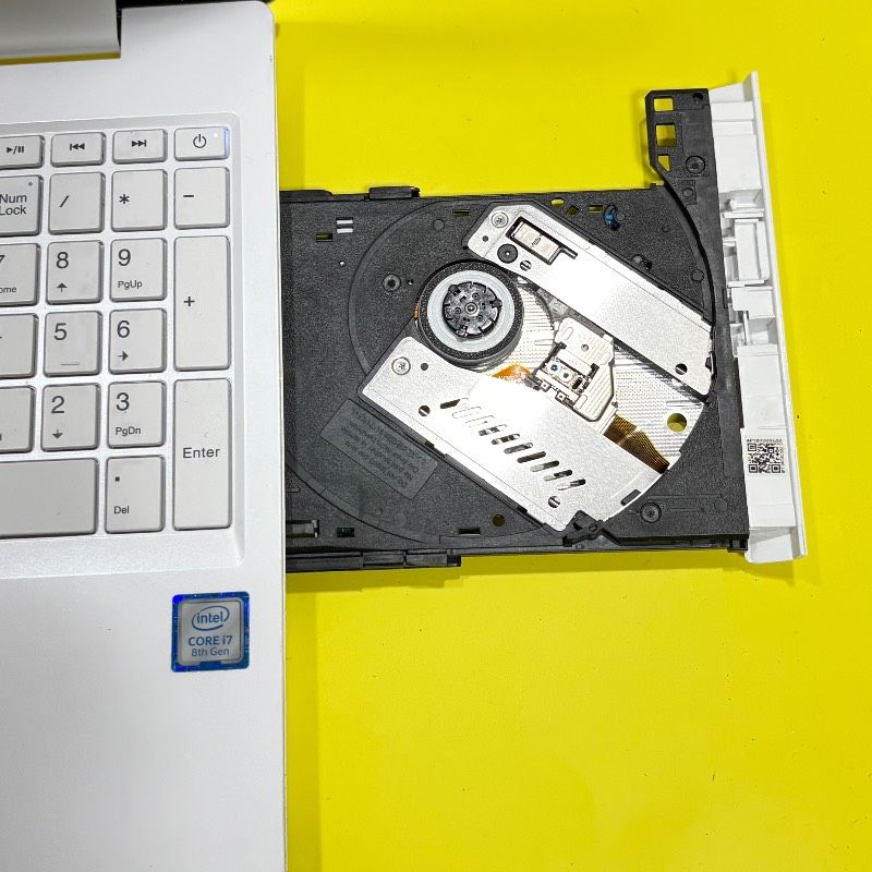 LAVIE 第8世代Core i7 Windows11 SSD256GB - メルカリ