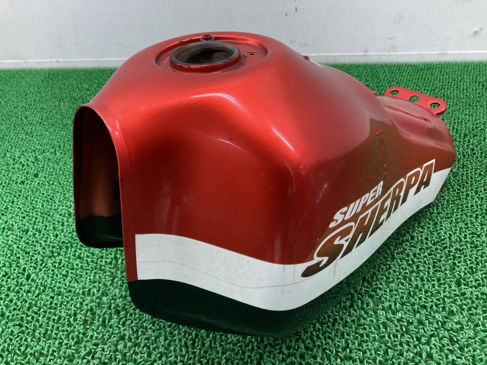 スーパーシェルパ タンク オレンジ カワサキ 純正 中古 KL250G SuperSherpa uS スーパーシェルパ タンク オレンジ カワサキ 純正 中古 KL250G