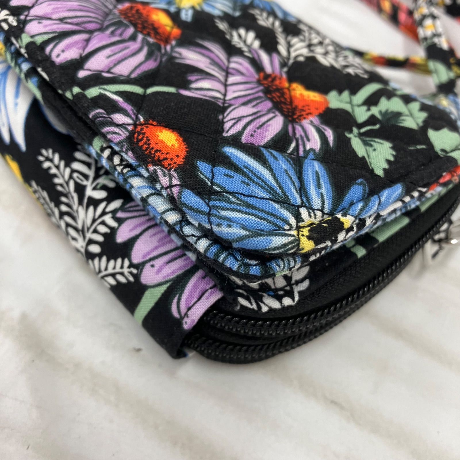 5885 【美品】 Vera Bradly ヴェラブラッドリー ショルダーバッグ お 