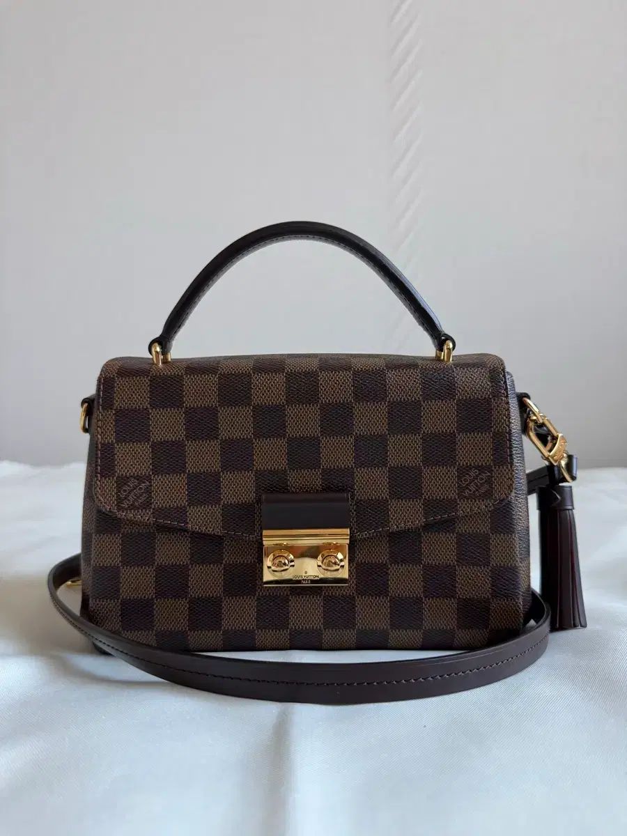 Louis Vuitton クルーズゼット ダミエ・エベン 197,322円