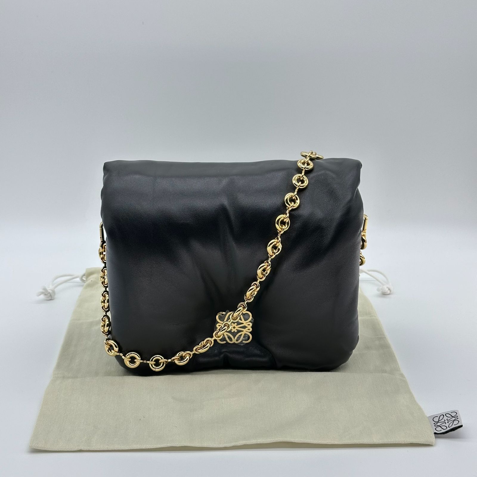 LOEWE ロエベ パファーゴヤ ラムレザー チェーンショルダーバッグ 斜めがけバッグ AP40P41X01 ブラック ゴールド金具