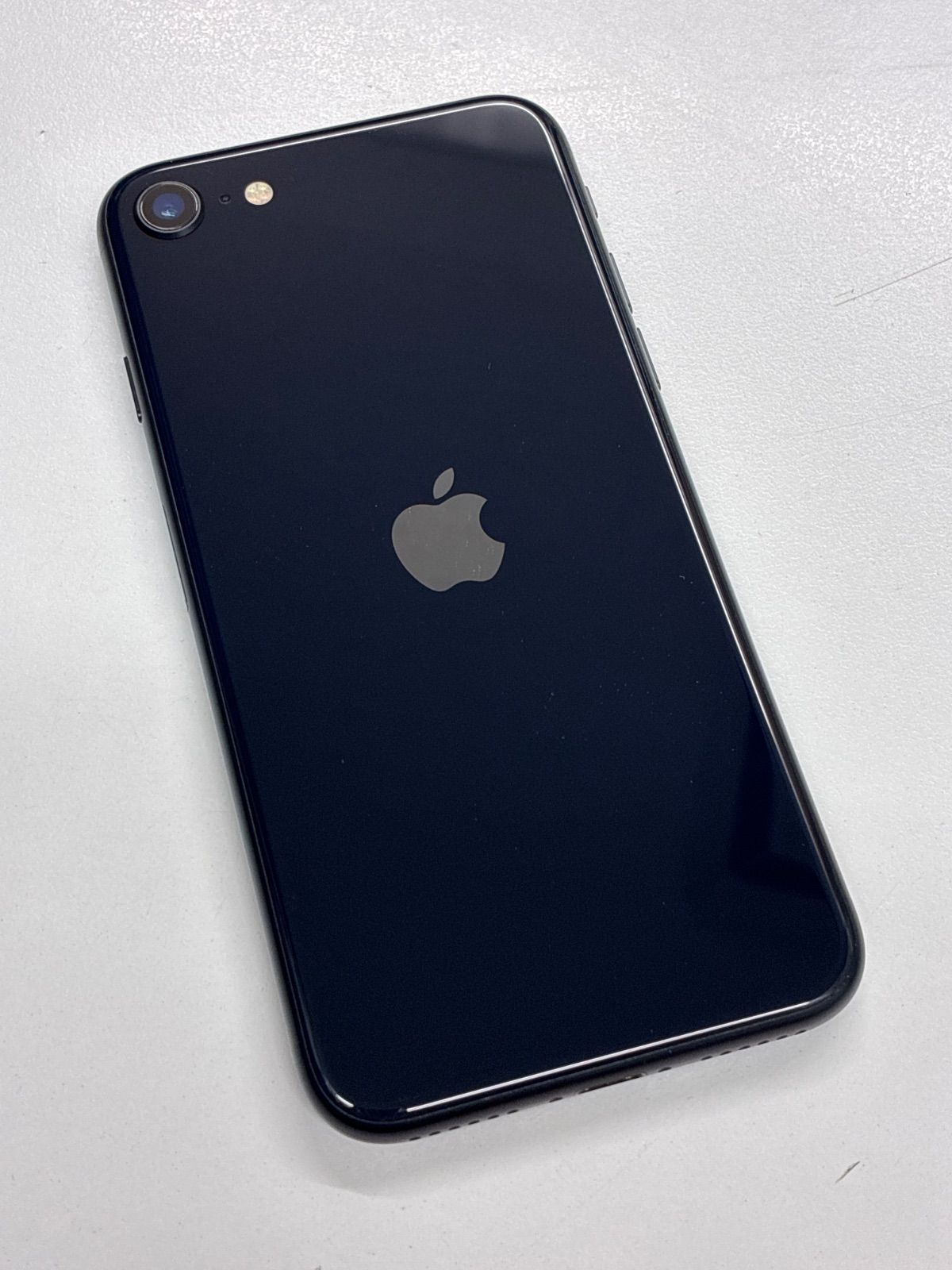 iPhone (Apple) 目立った傷なし - メルカリ