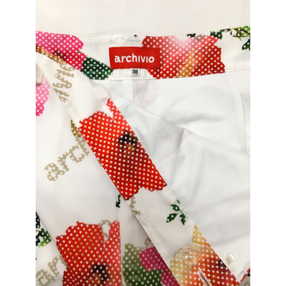 中古 レディース アルチビオ archivio ショートパンツ 38(M) 白