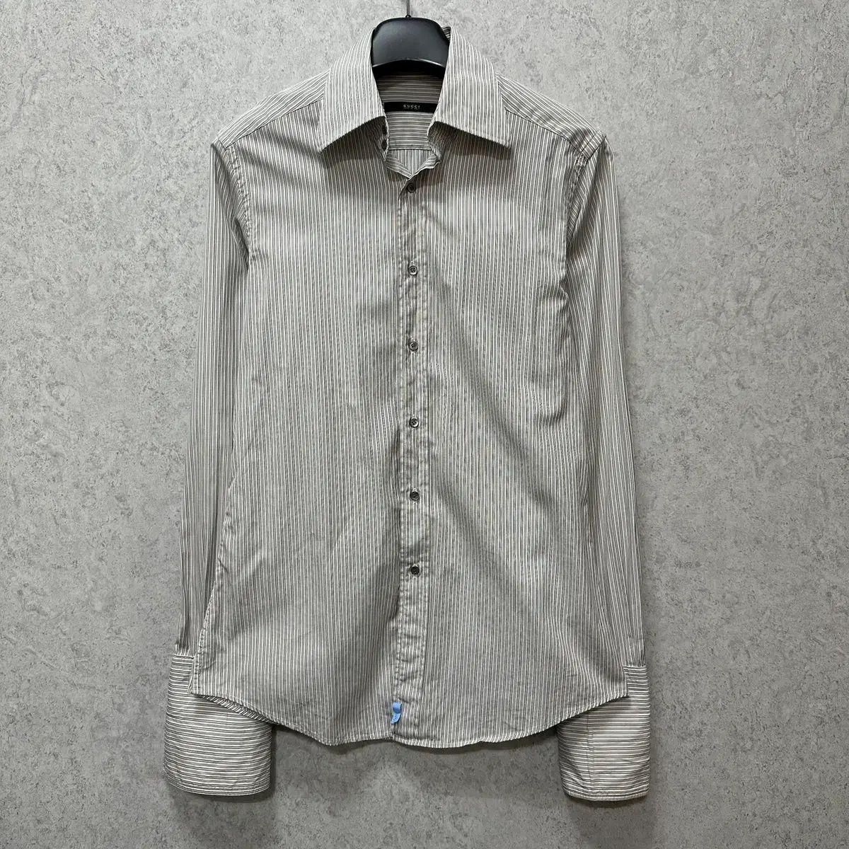 95 グッチ メンズ カフ ストライプ シャツ