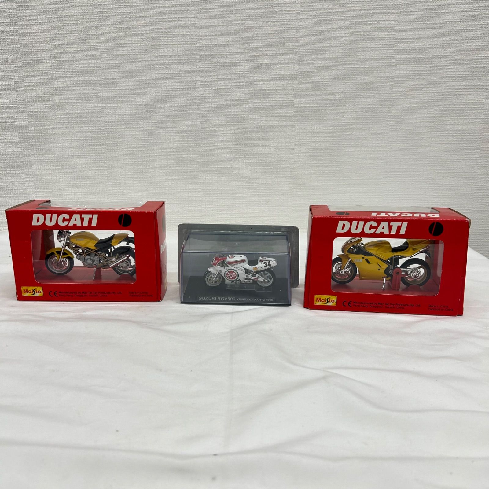 ミニカー 3点 1:18 DUCATI 748 / MONSTER900 / SUZUKI RGV500 kevin schwantz バイク 現状品 5,920円