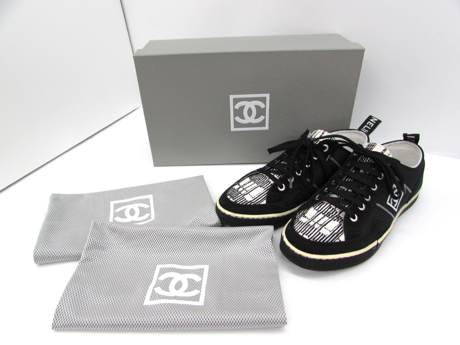 ヴィンテージ CHANEL シャネル ブラック×ホワイト ローカット テニス