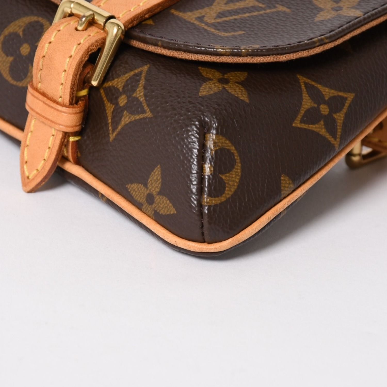 極美品 LOUIS VUITTON ルイヴィトン ショルダーバッグ ウエストポーチ