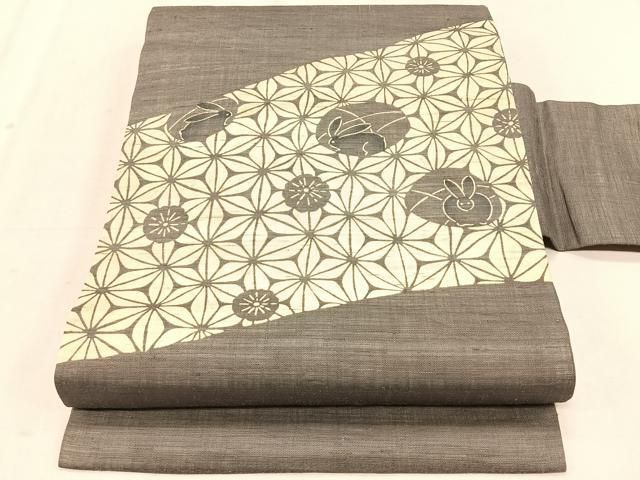 平和屋着物＊夏物　九寸名古屋帯　作家物　伊勢型染　兎　麻の葉文様　麻　逸品　CABK1255fb