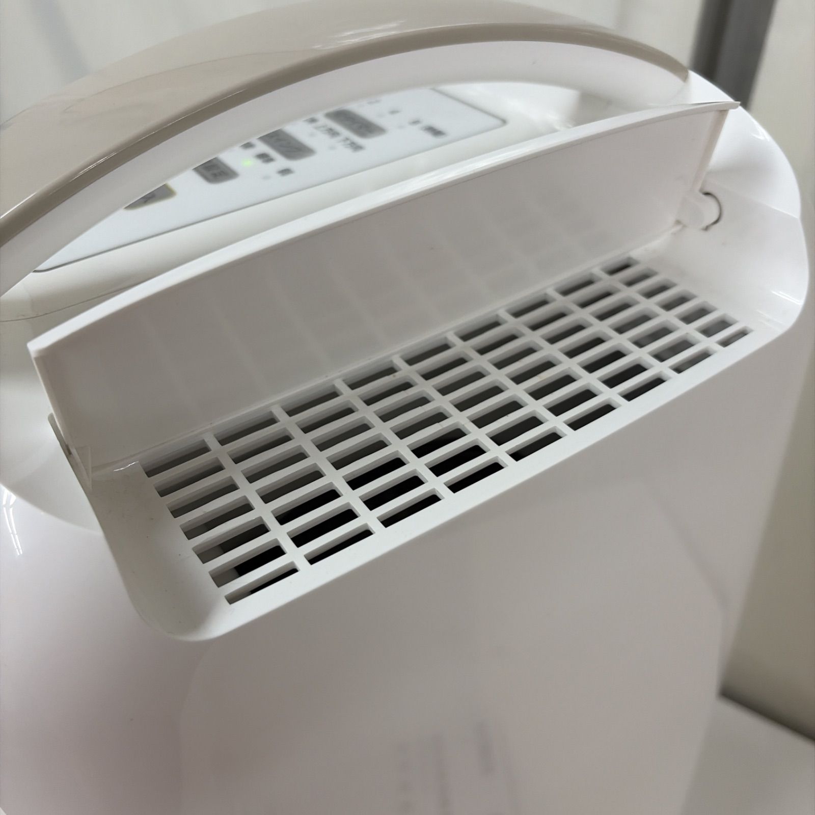 R701☀️ アイリスオーヤマ 衣類乾燥除湿機 KIJC-H652 [木造8畳まで
