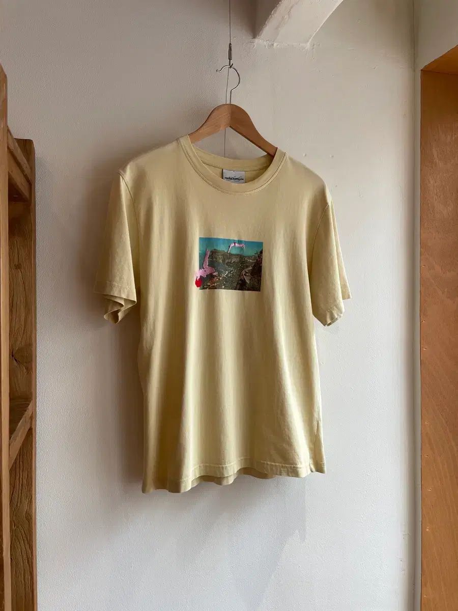 カルネ ボレンテ Womb Raider Francisco 半袖 Tシャツ