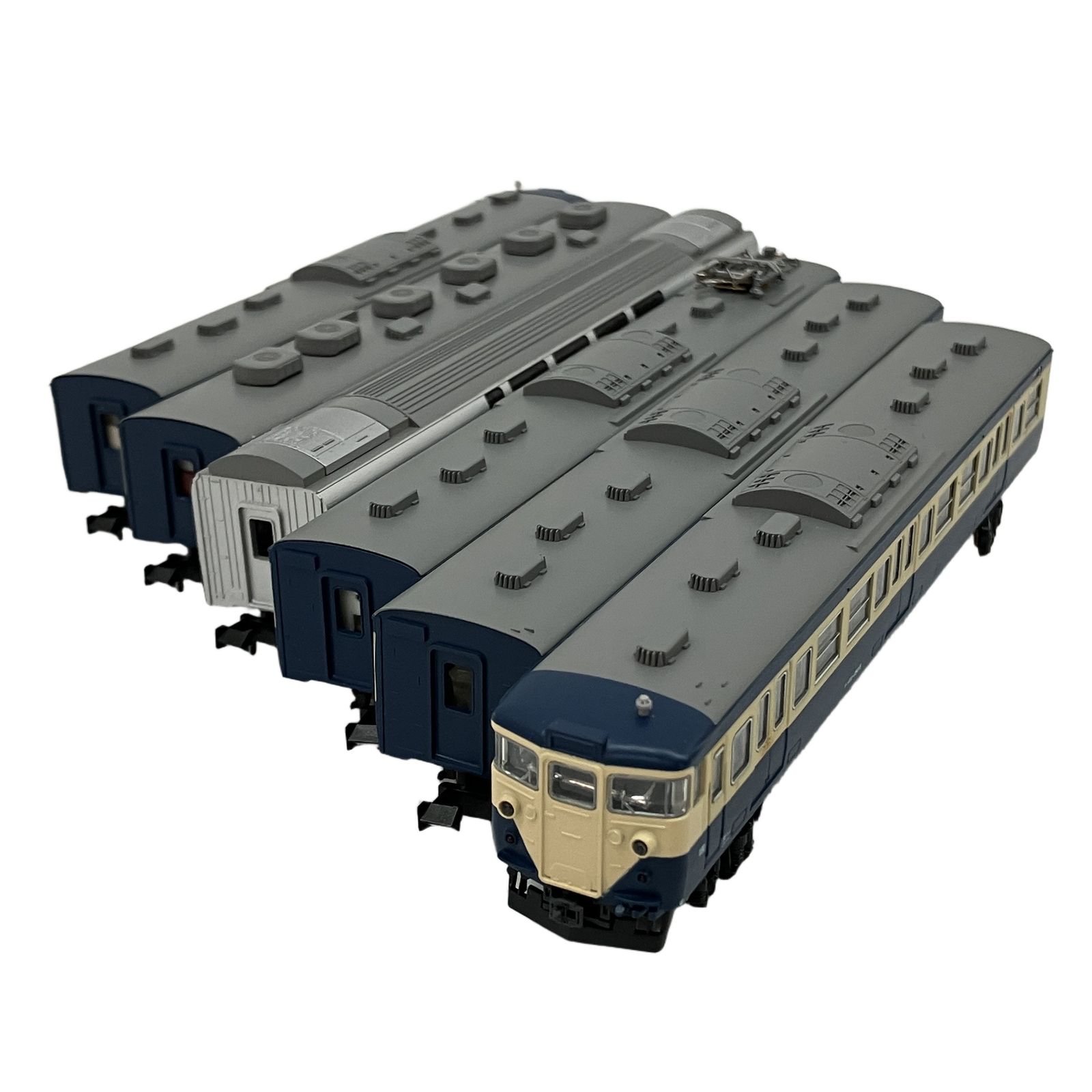 KATO 10-175 113系直流近郊形電車(横須賀色) サロ124(ダブルデッカー